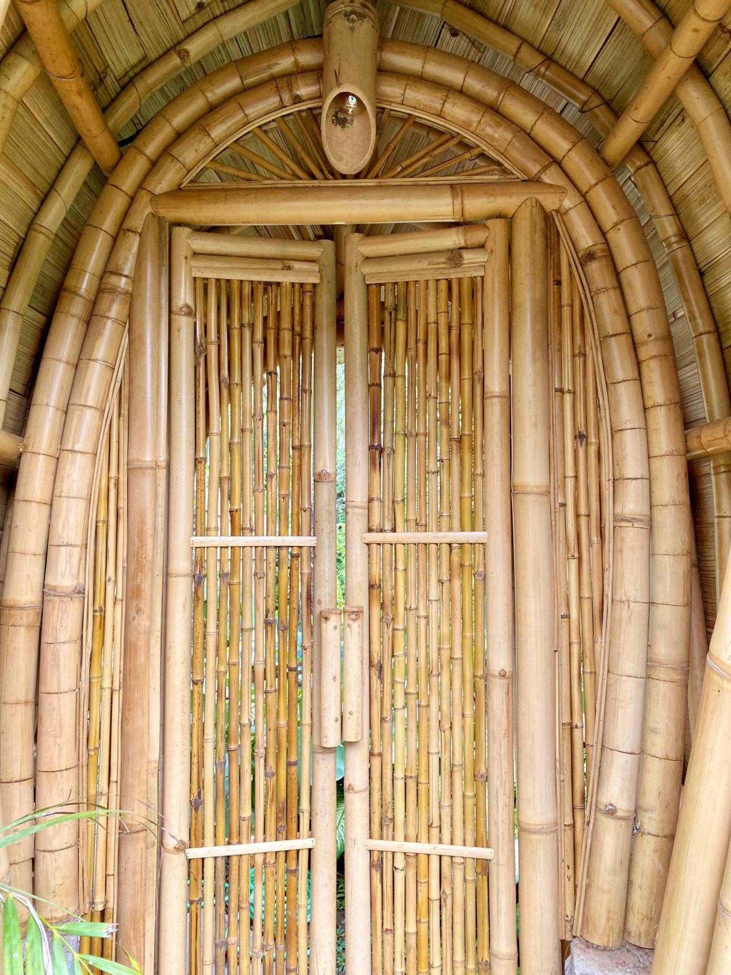 Villa Wahem Eco Bamboo - Magical Bamboo House Ubud Exterior foto